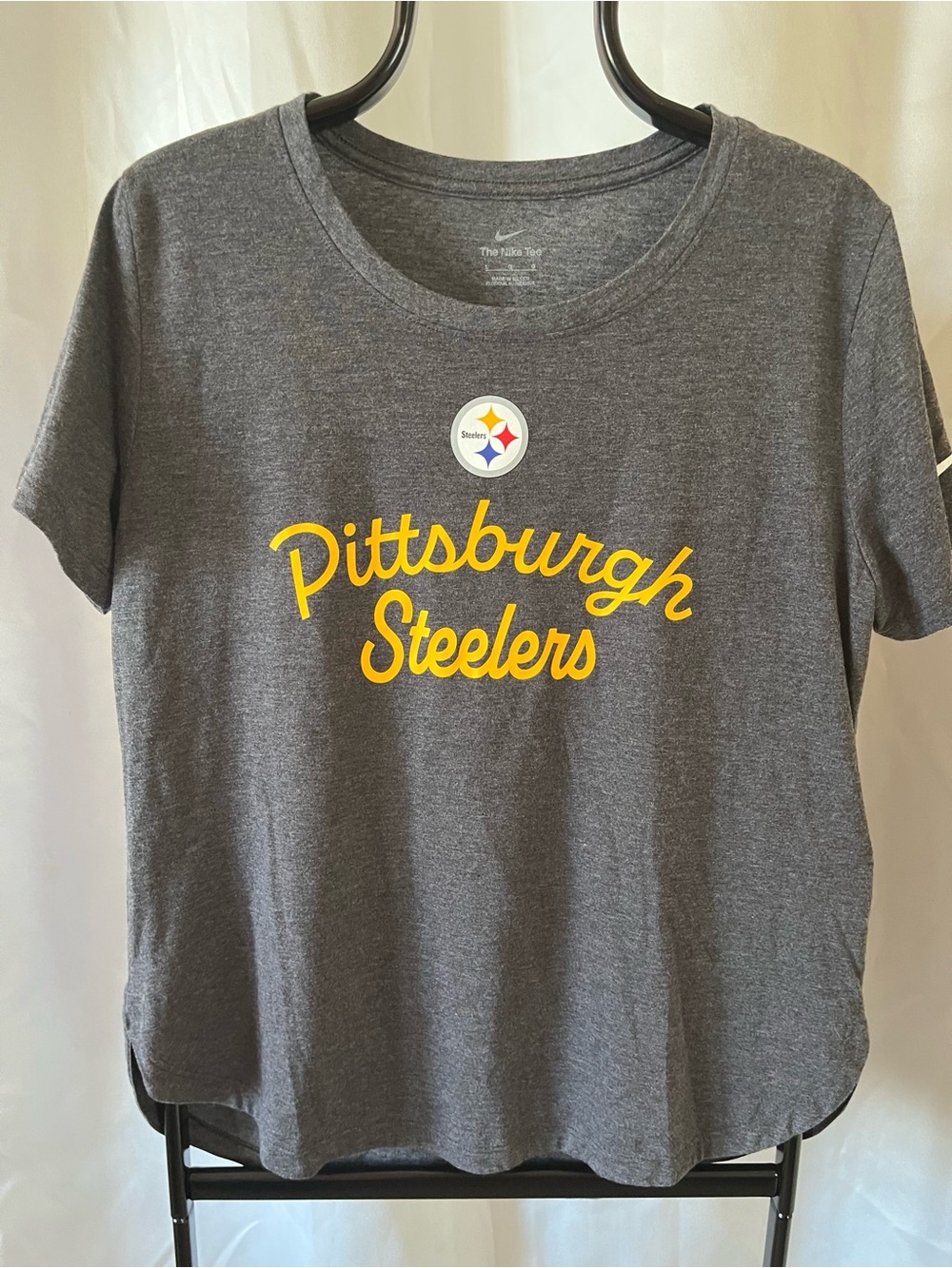 Nike Women's Pittsburgh Steelers Black Heather Triblend T-Shirt - Picture 4 of 6